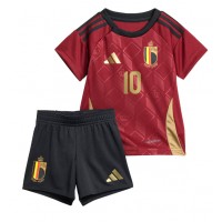 Camiseta Bélgica Romelu Lukaku #10 Primera Equipación para niños Eurocopa 2024 manga corta (+ pantalones cortos)